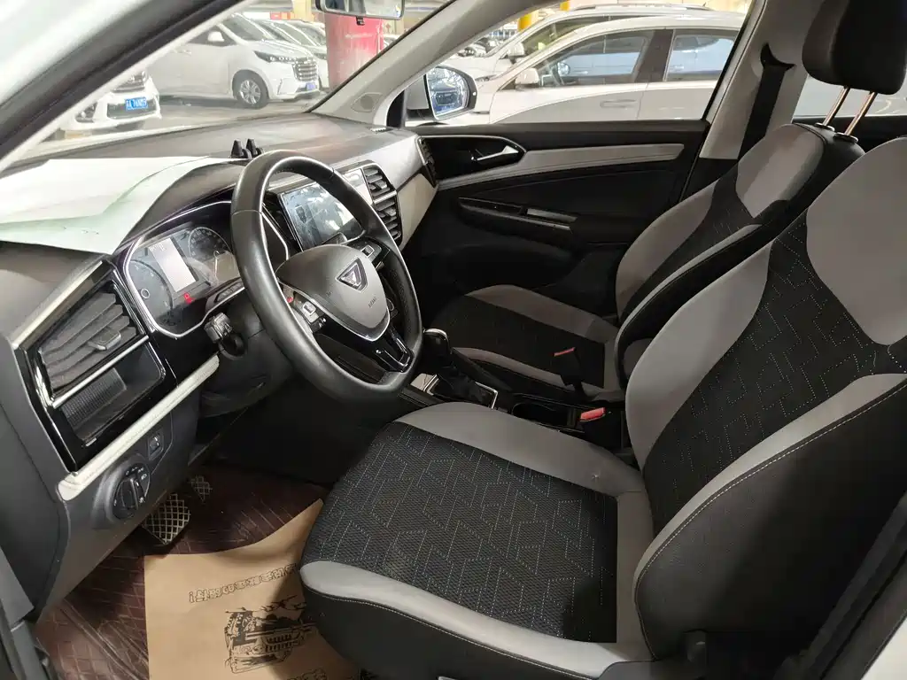 Jetta VS5 280 TSI Auto Joy