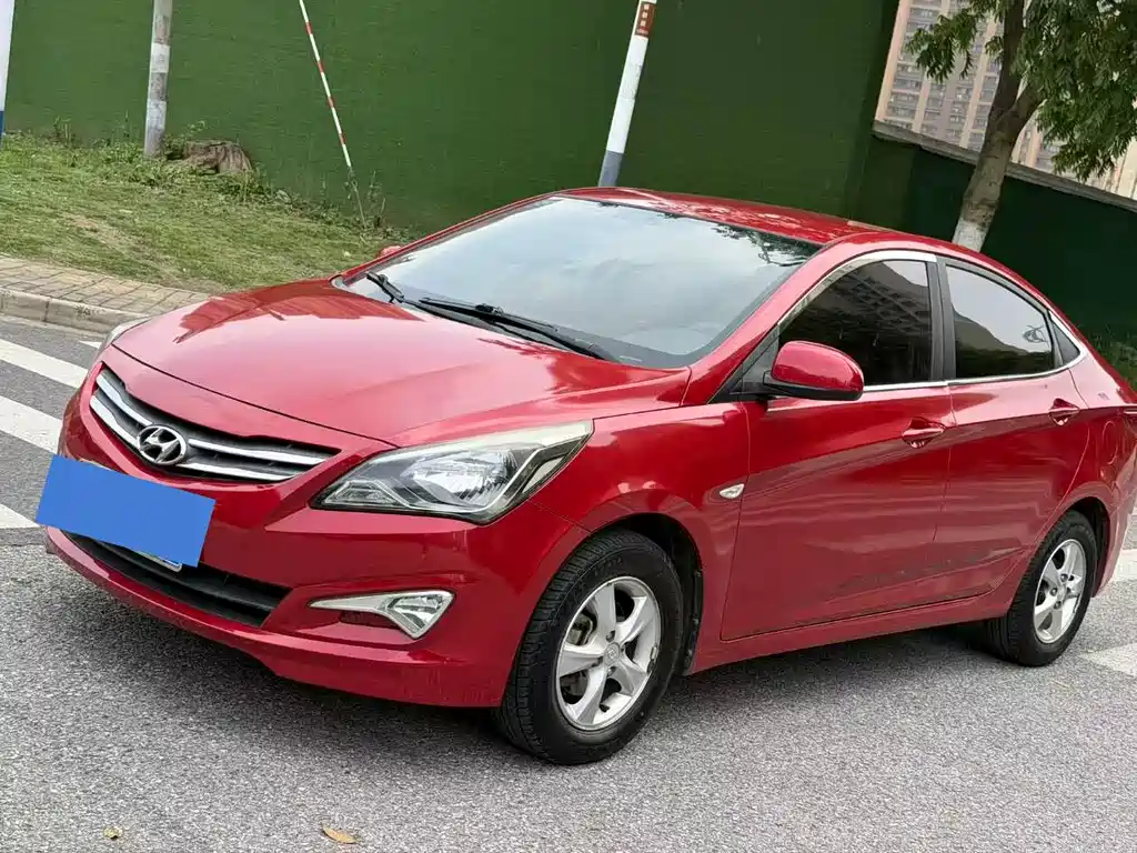 Accent 1.4 L Auto Intelligent GLS