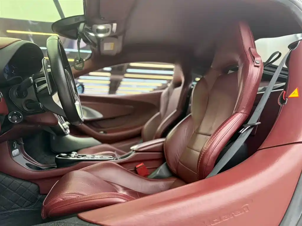 McLaren GT 4.0 T Standard