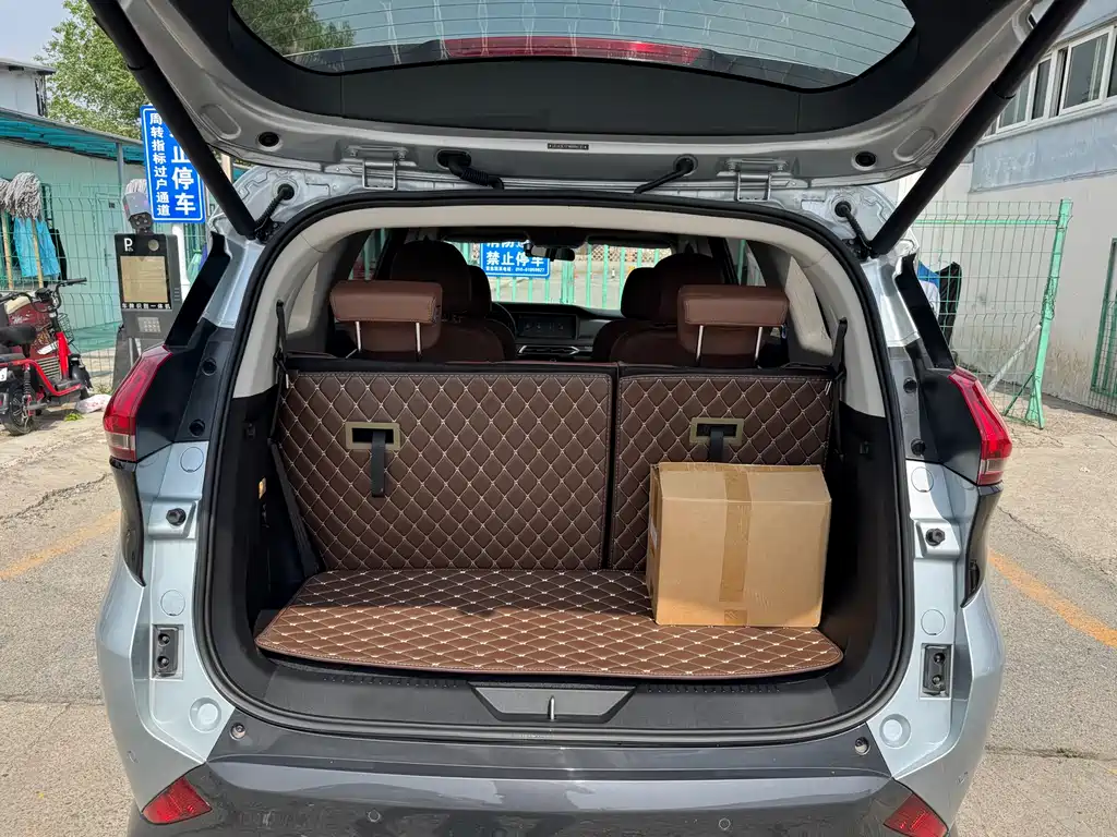 Haima 7 X 1.6 TGDI Auto Luxury