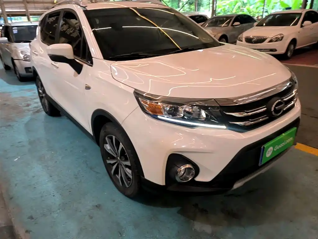GAC Trumpchi GS3 235 T Auto Elite