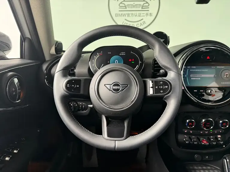 MINI CLUBMAN Facelift 1.5 T COOPER Connoisseur