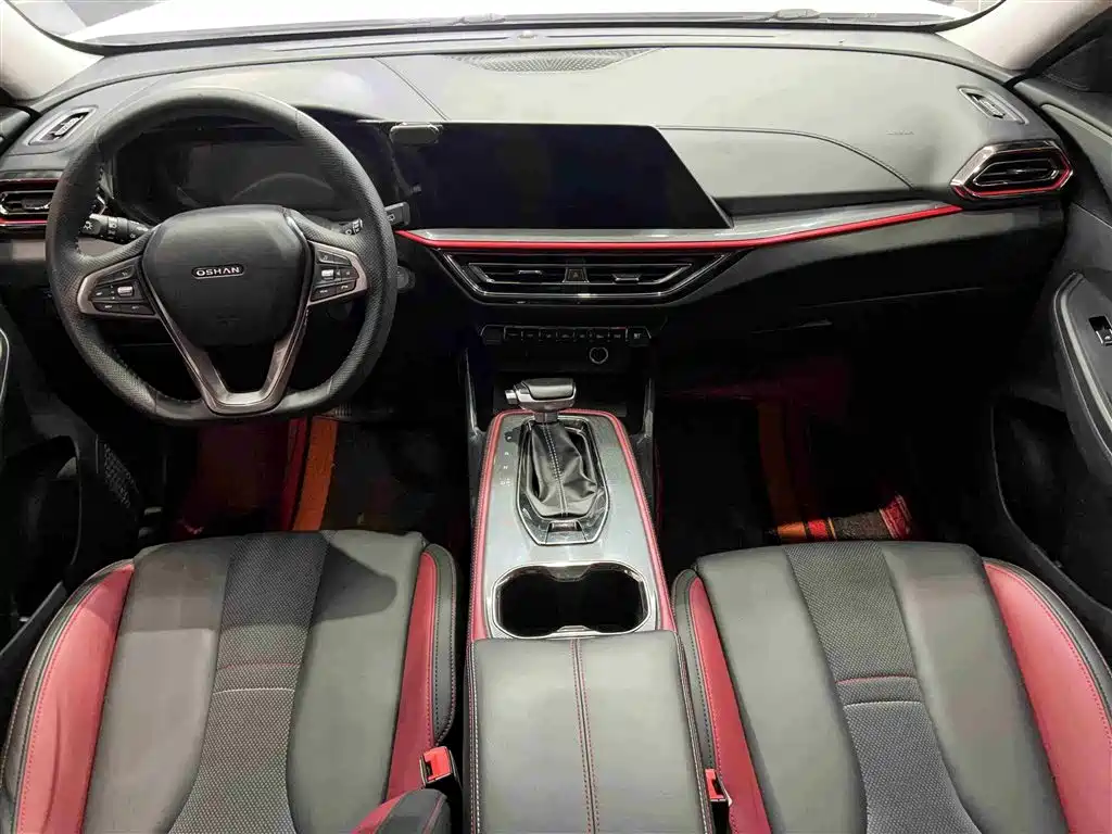 Changan Oshan X5 1.5 T DCT Flagship