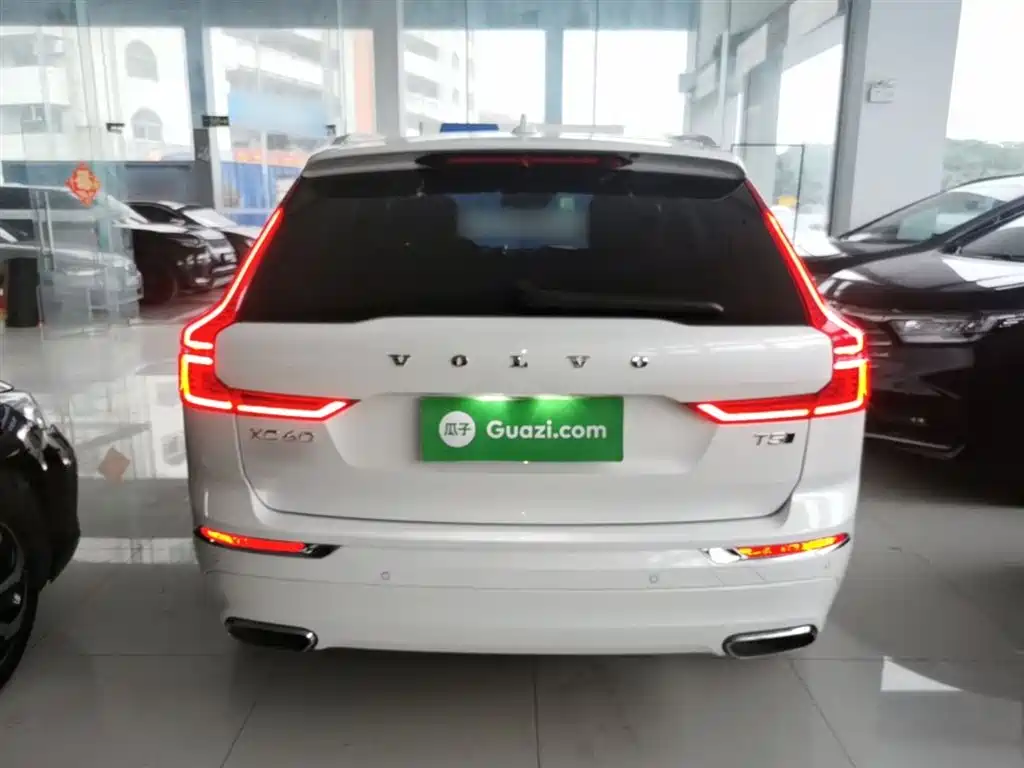 Volvo XC60 T5 4 WD Smart Vision Luxury