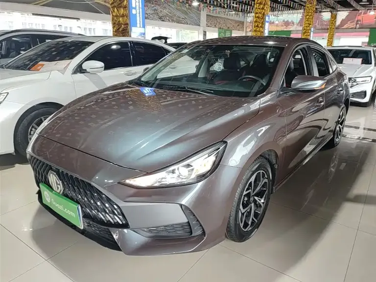 MG5 180 DVVT CVT Style