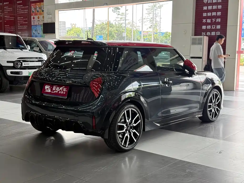 MINI JCW JOHN COOPER WORKS