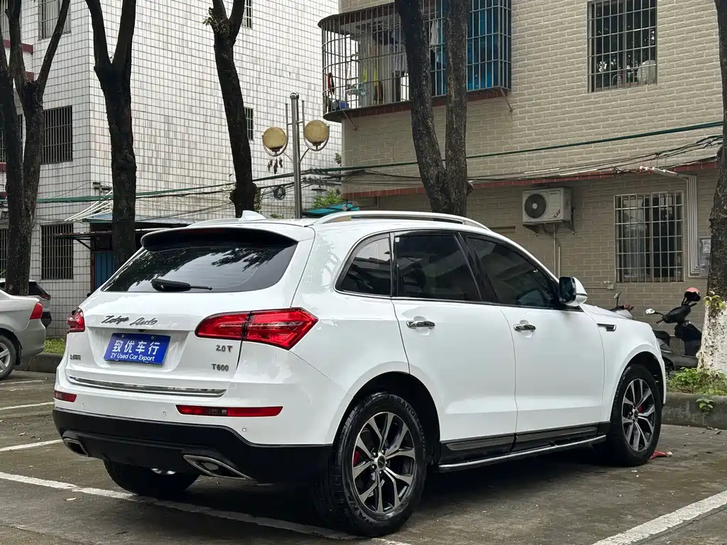 Zotye T600 众泰T600 2016款 运动版 2.0 T DCT尊贵型