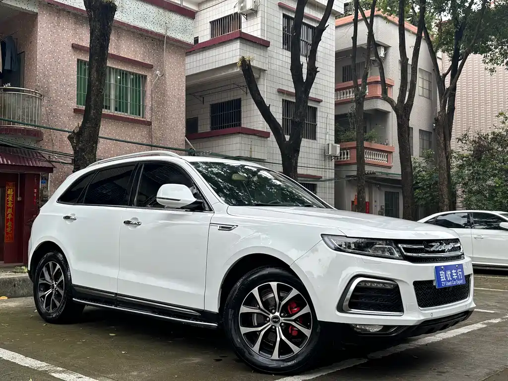 Zotye T600 众泰T600 2016款 运动版 2.0 T DCT尊贵型
