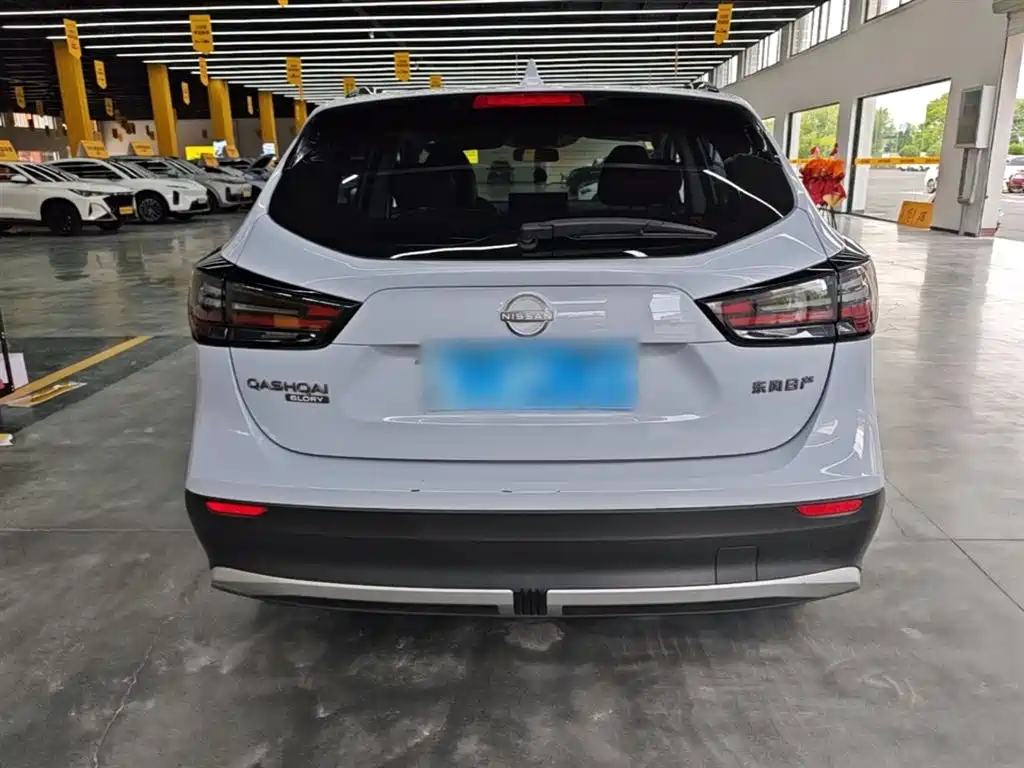 Qashqai Honor 2.0 L CVT XV+ Leading