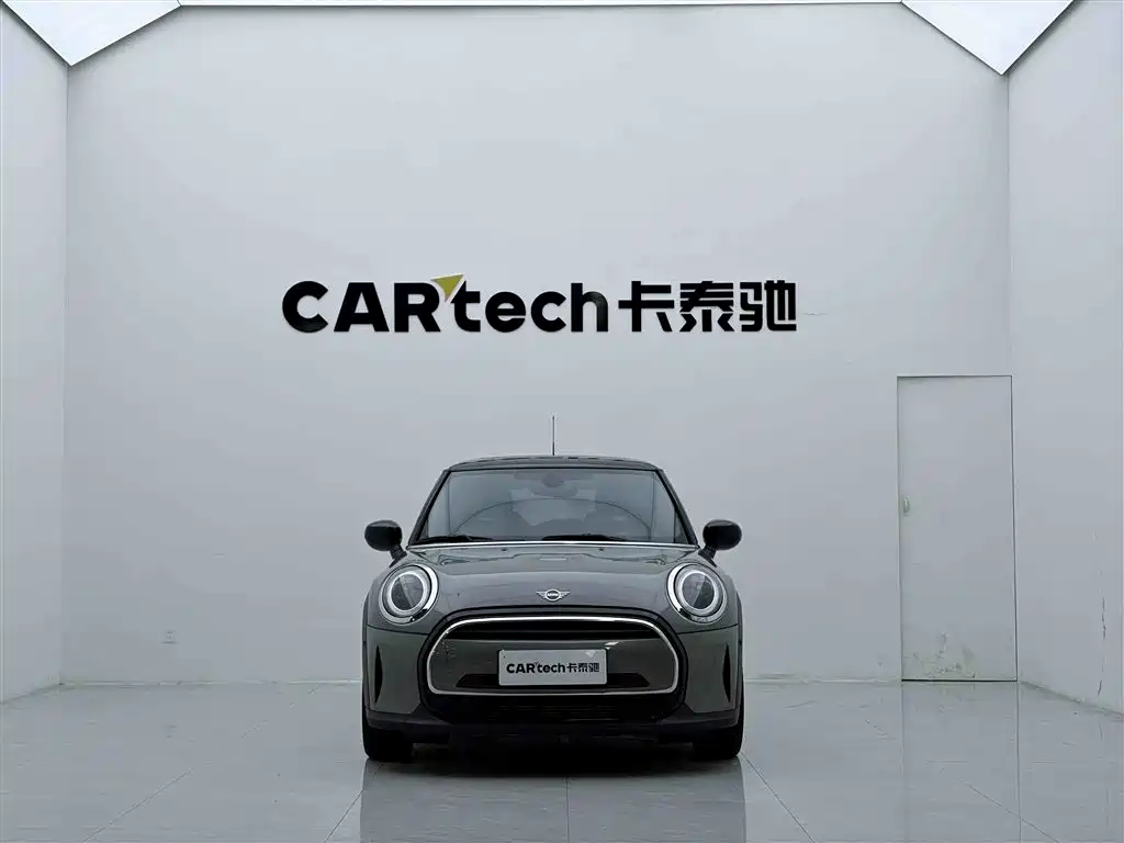 MINI Facelift 1.5 T COOPER Classic