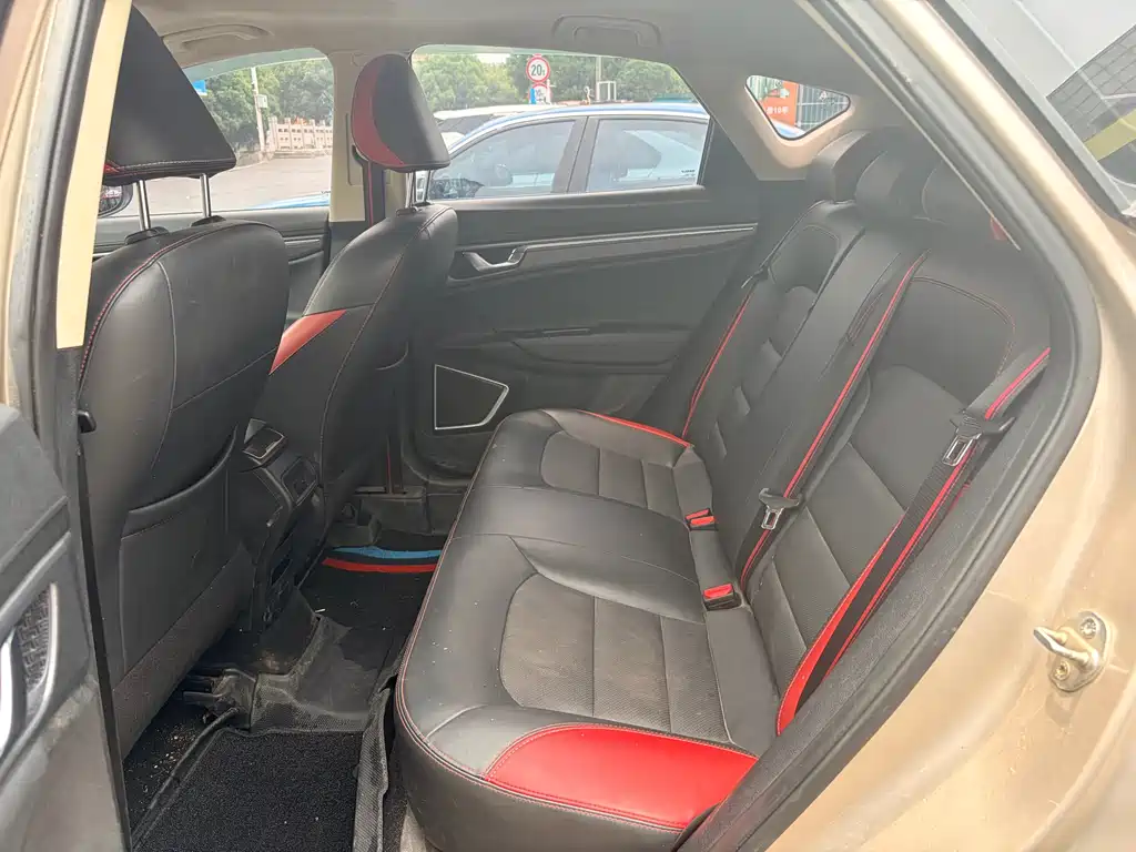 Emgrand GS 帝豪GS 2020款 1.4 T 手动雅life