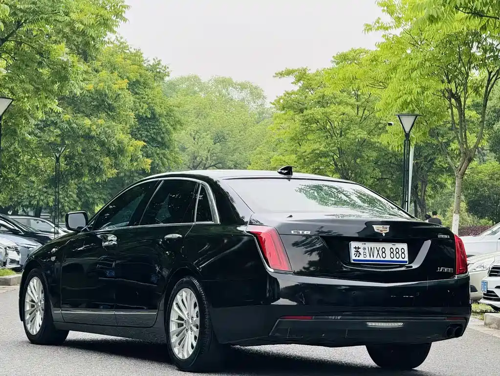 Cadillac CT6 28 T Luxury