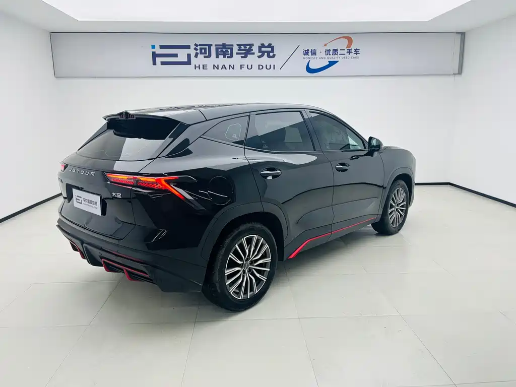 Jetour Dasheng 1.5 T DCT Dragon PRO