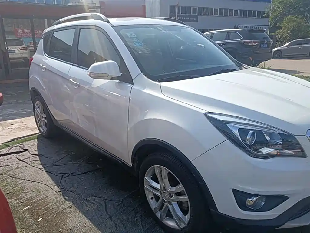Changan CS35 1.6 L Manual Luxury