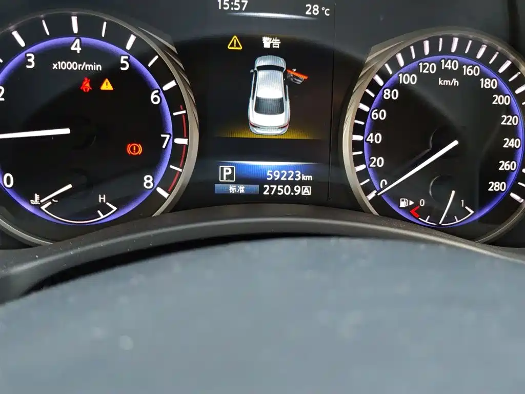 Infiniti Q50 L 2.0 T Comfort