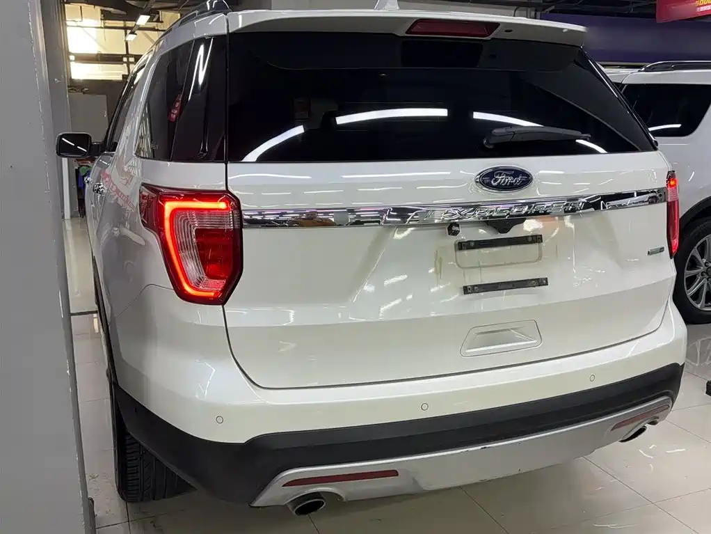Explorer (Import) 2.3 T Elite