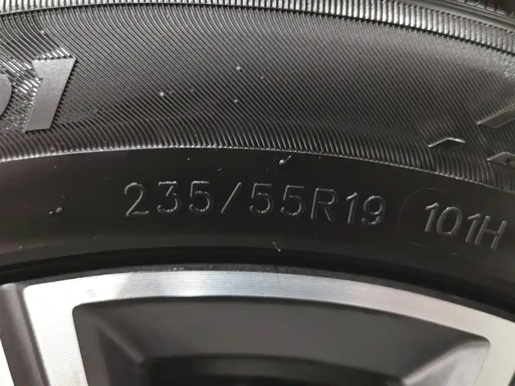 Jetour X95 1.6 T DCT 7-seat