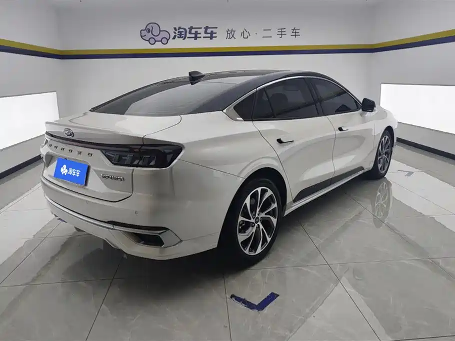 Mondeo Facelift EcoBoost 245 Supreme