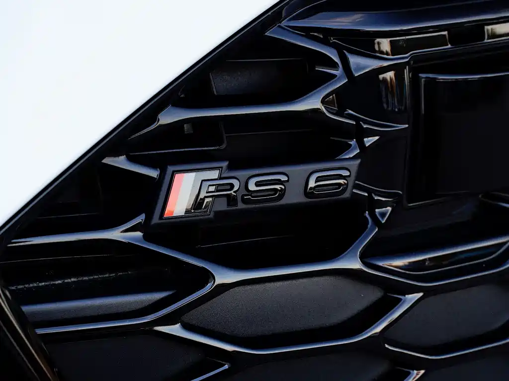 Audi RS 6 奥迪RS 6 2025款 RS 6 Avant GT