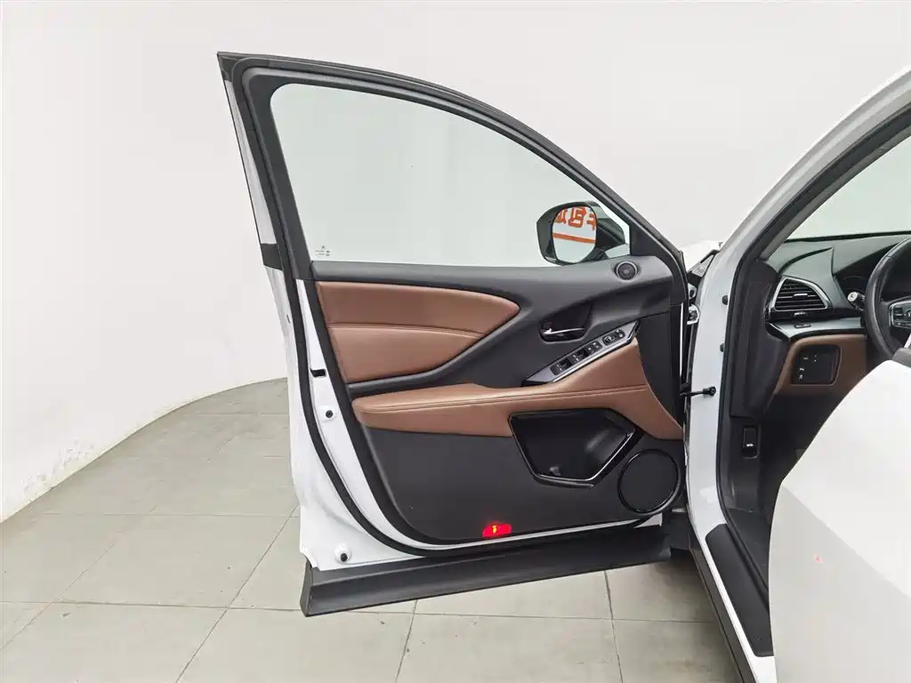 Acura CDX 1.5 T 2 WD Premium