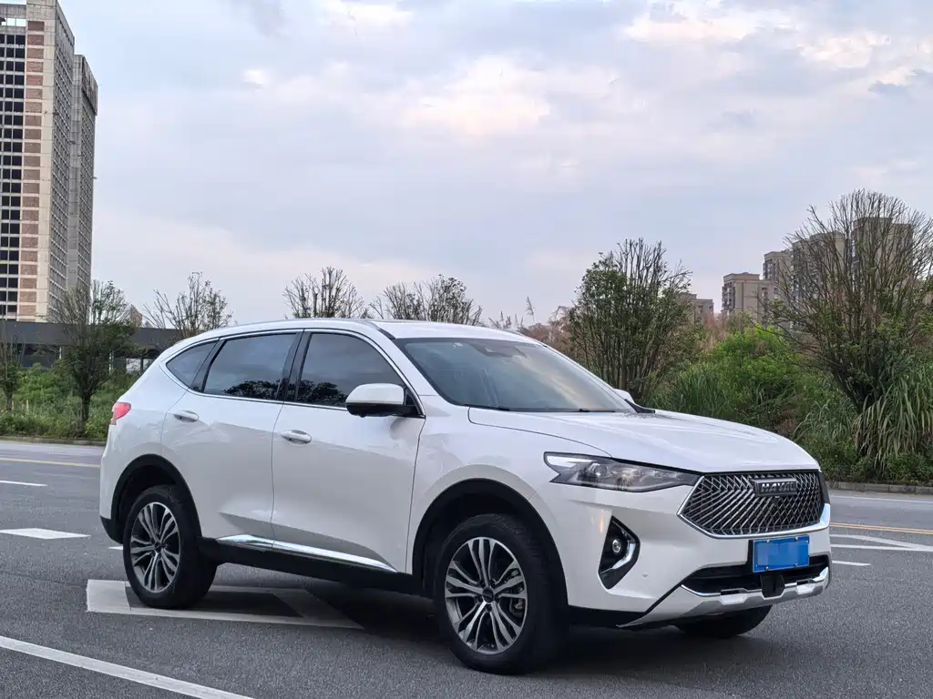 Haval F7 2.0 T 2 WD i