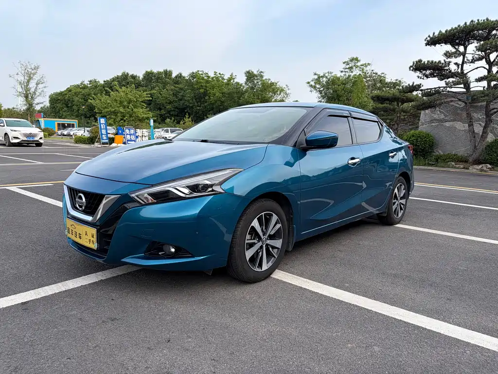 Lannia 1.6 L CVT Cool
