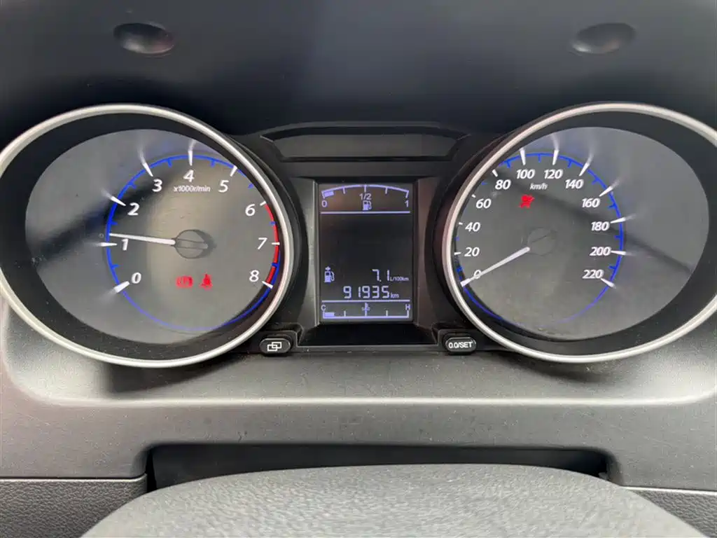 Jingyi X3 1.5 L Manual Comfort