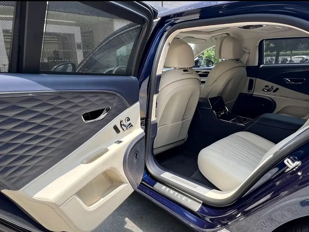 Flying Spur 4.0 T V8 Elegant Degree