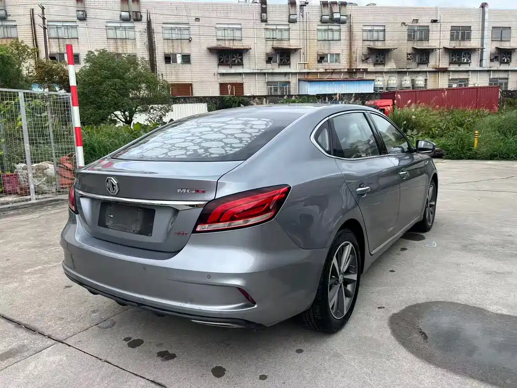 MG6 20 T Auto Sport