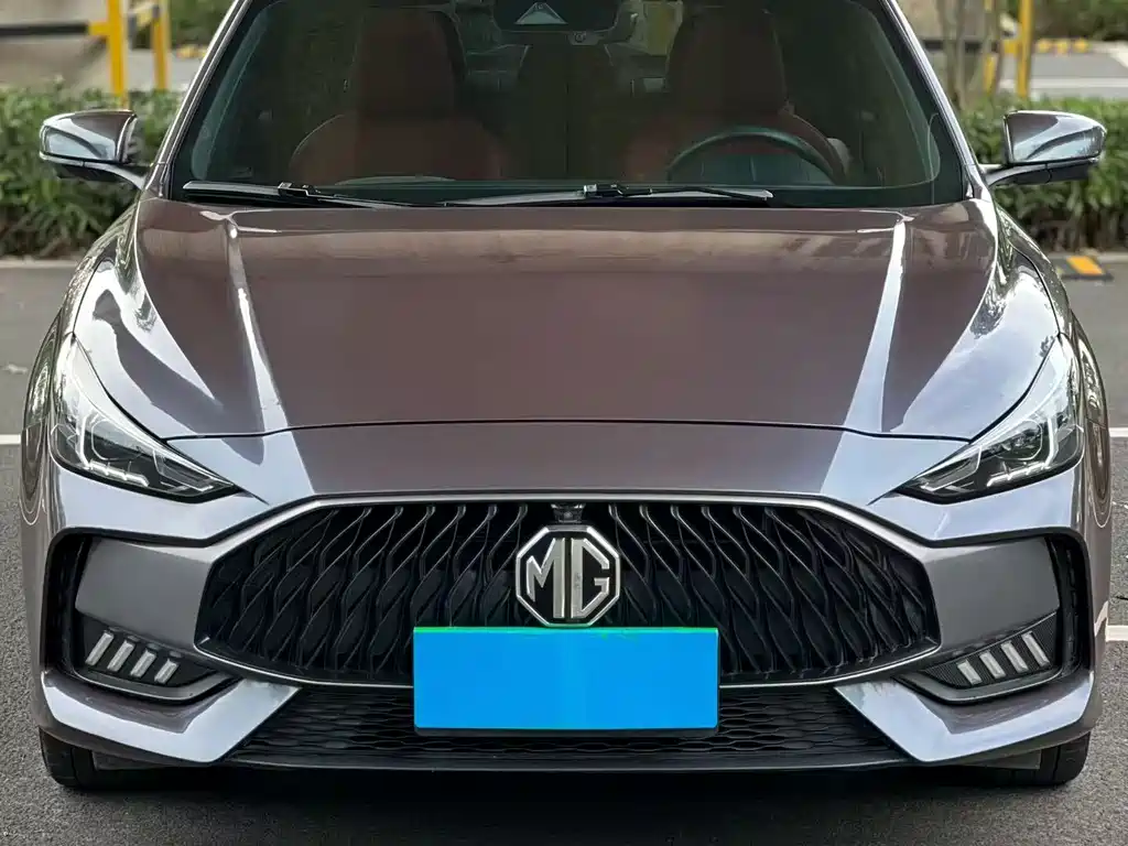 MG5 300 TGI DCT Youth Luxury Trend