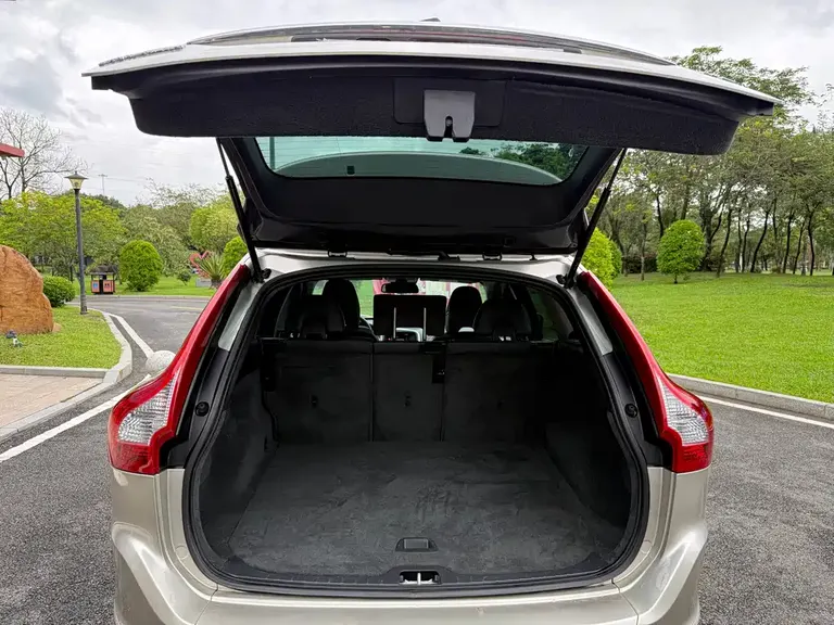 Volvo XC60 T5 Smart Travel Upgraded