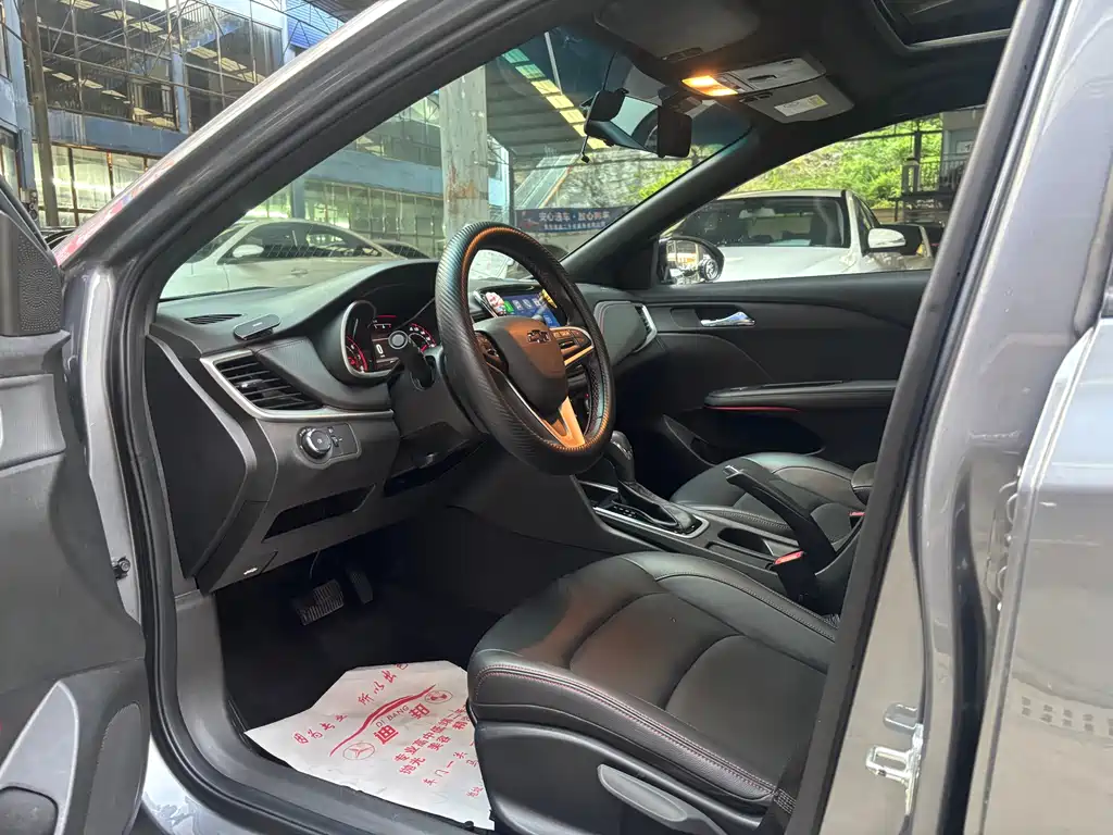 Monza Mild Hybrid RS 330 T Auto Smooth