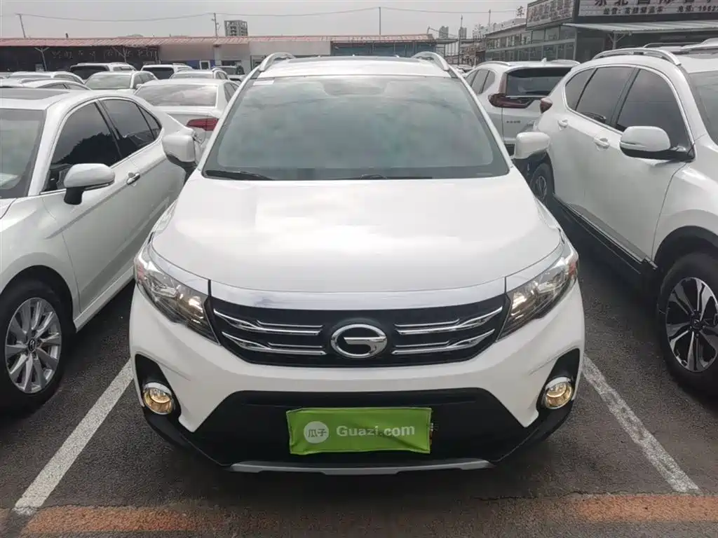 GAC Trumpchi GS3 传祺GS3 2019款 235 T 自动豪华版