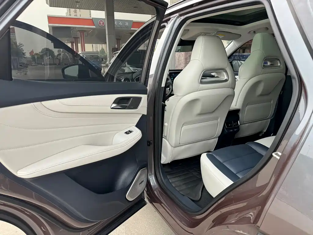 MG Linghang MG领航 2021款 400 TGI 自动两驱Trophy旗舰版