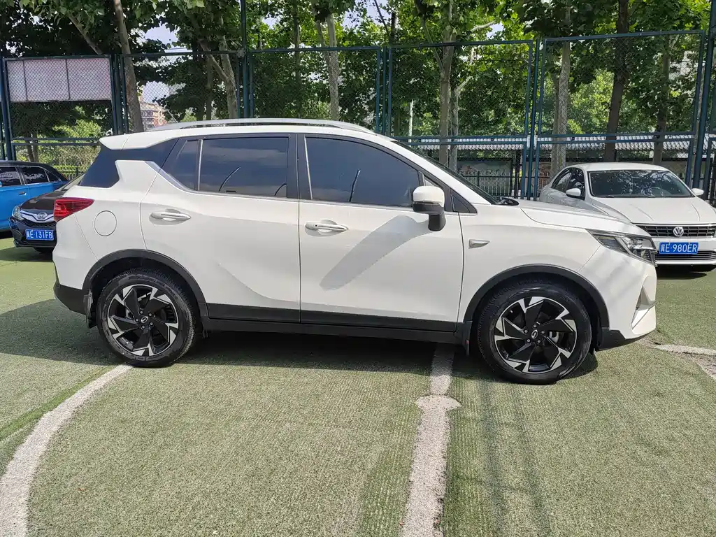 GAC Trumpchi GS3 传祺GS3 2021款 POWER 270 T 自动红动版
