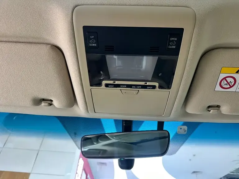 Toyota Land Cruiser 兰德酷路泽 2016款 4.6 L 自动VX-R