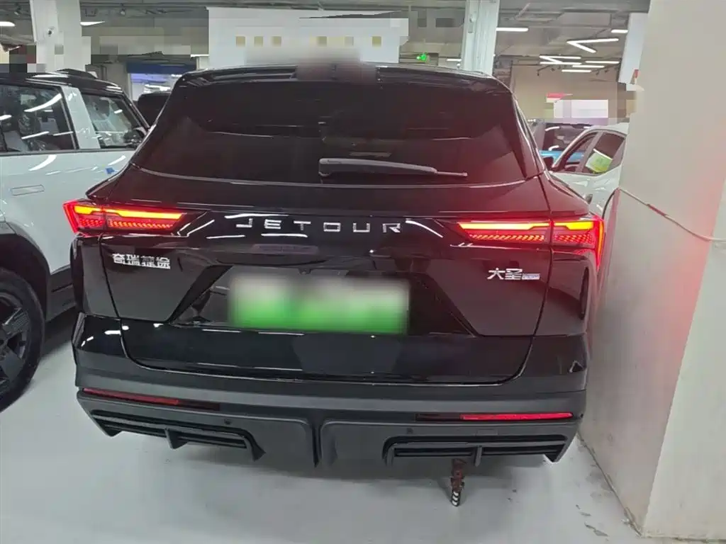 Jetour Dasheng i-DM 1.5 T DHT Lightning