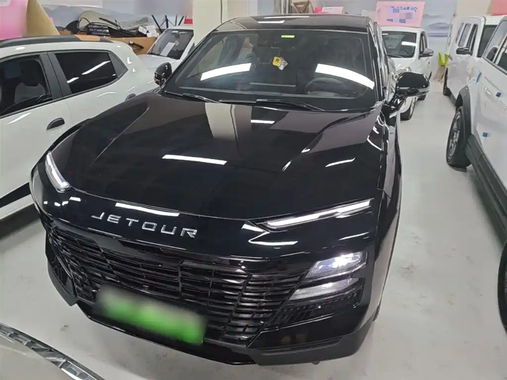 Jetour Dasheng i-DM 1.5 T DHT Lightning