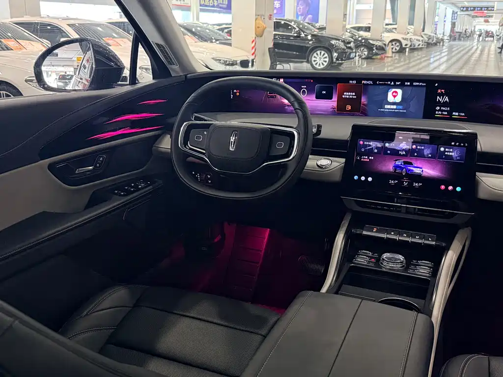 Nautilus 2.0 T 4 WD Comfort Supreme
