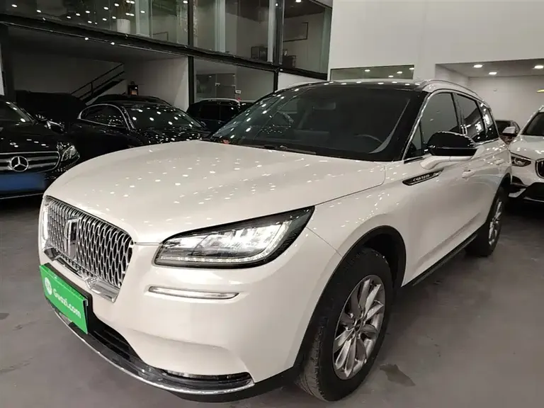 Lincoln Corsair 2.0 T 2 WD Premium