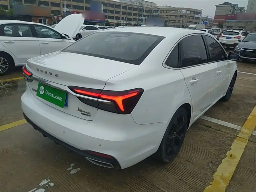 Roewe i6 MAX 荣威i6 MAX 2020款 300 TGI 自动爽酷智驾版