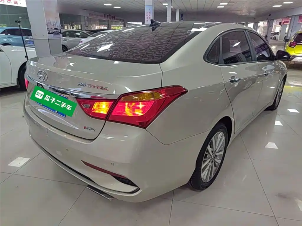 Mistra 1.6 T Auto Intelligent GLS CN-V