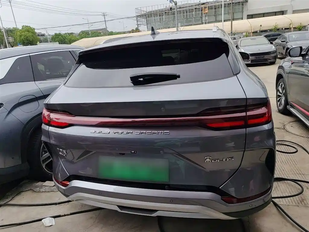 Song PLUS NEV Glory DM-i 110 km Flagship PLUS