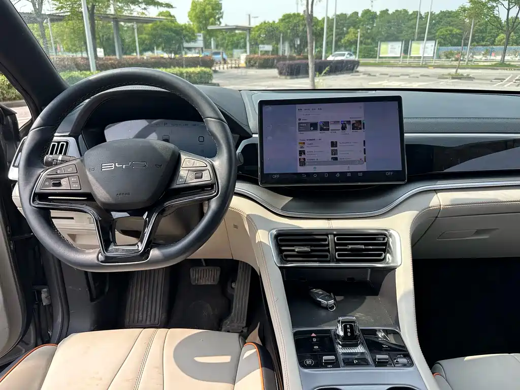 Song PLUS NEV Champion DM-i 110 KM Flagship