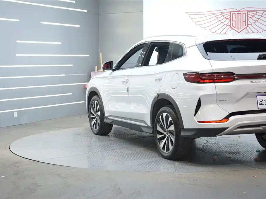 Song PLUS NEV Champion DM-i 150 KM Flagship PLUS