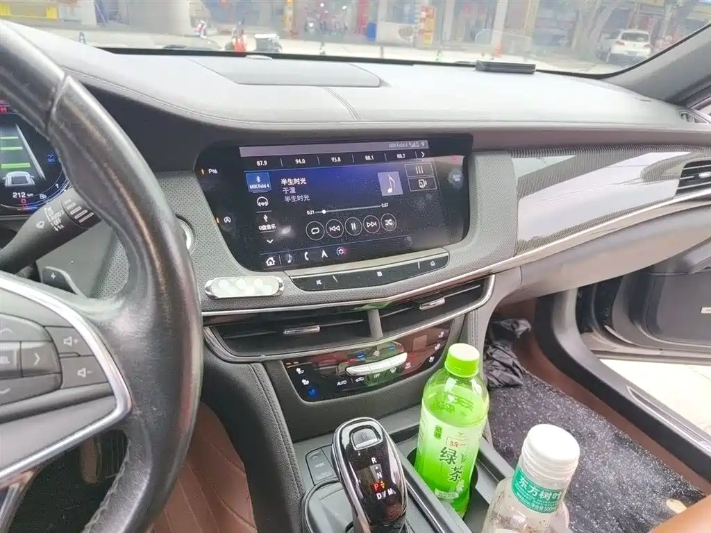 Cadillac CT6 28 T Luxury