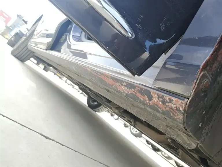Roewe iMAX8 400 TGI Flagship