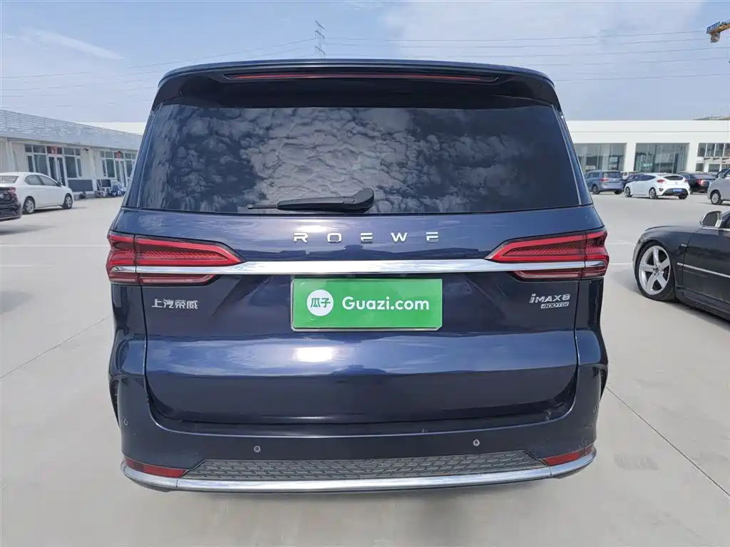 Roewe iMAX8 400 TGI Flagship