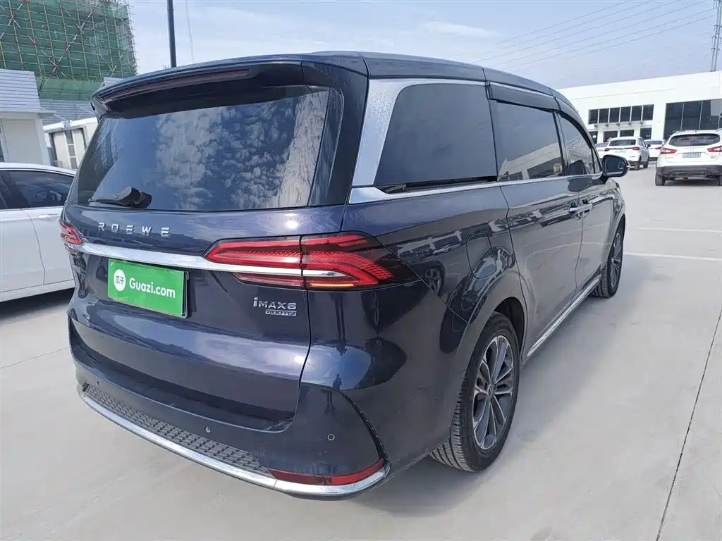 Roewe iMAX8 400 TGI Flagship