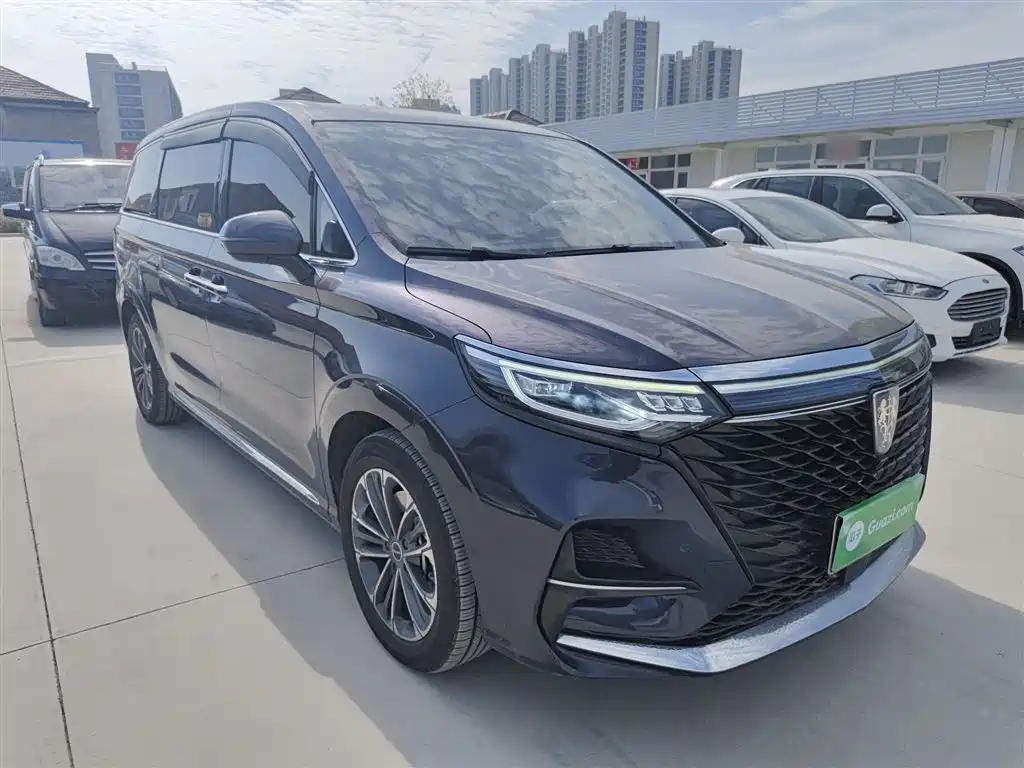 Roewe iMAX8 400 TGI Flagship